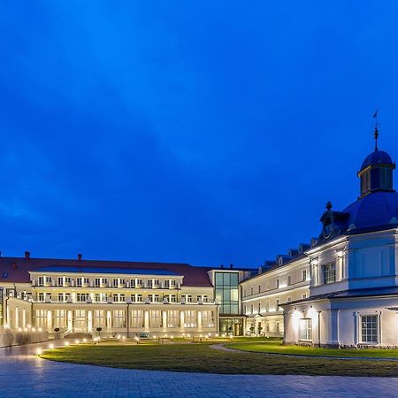 Royal Palace Turcianske Teplice Ngoại thất bức ảnh