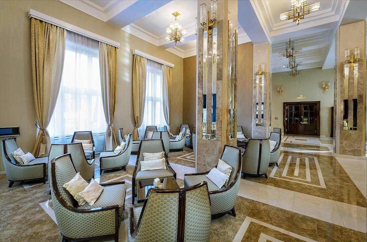 Royal Palace Turcianske Teplice Ngoại thất bức ảnh