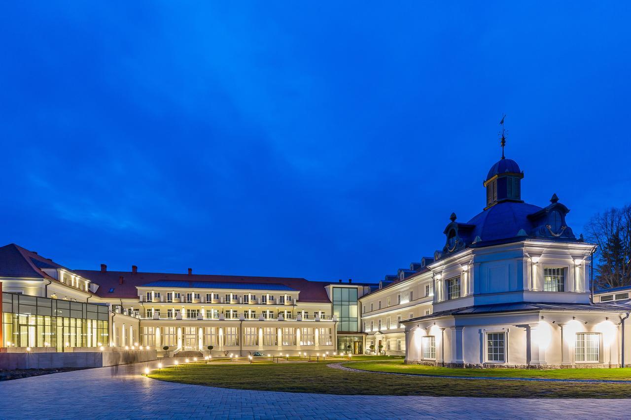 Royal Palace Turcianske Teplice Ngoại thất bức ảnh