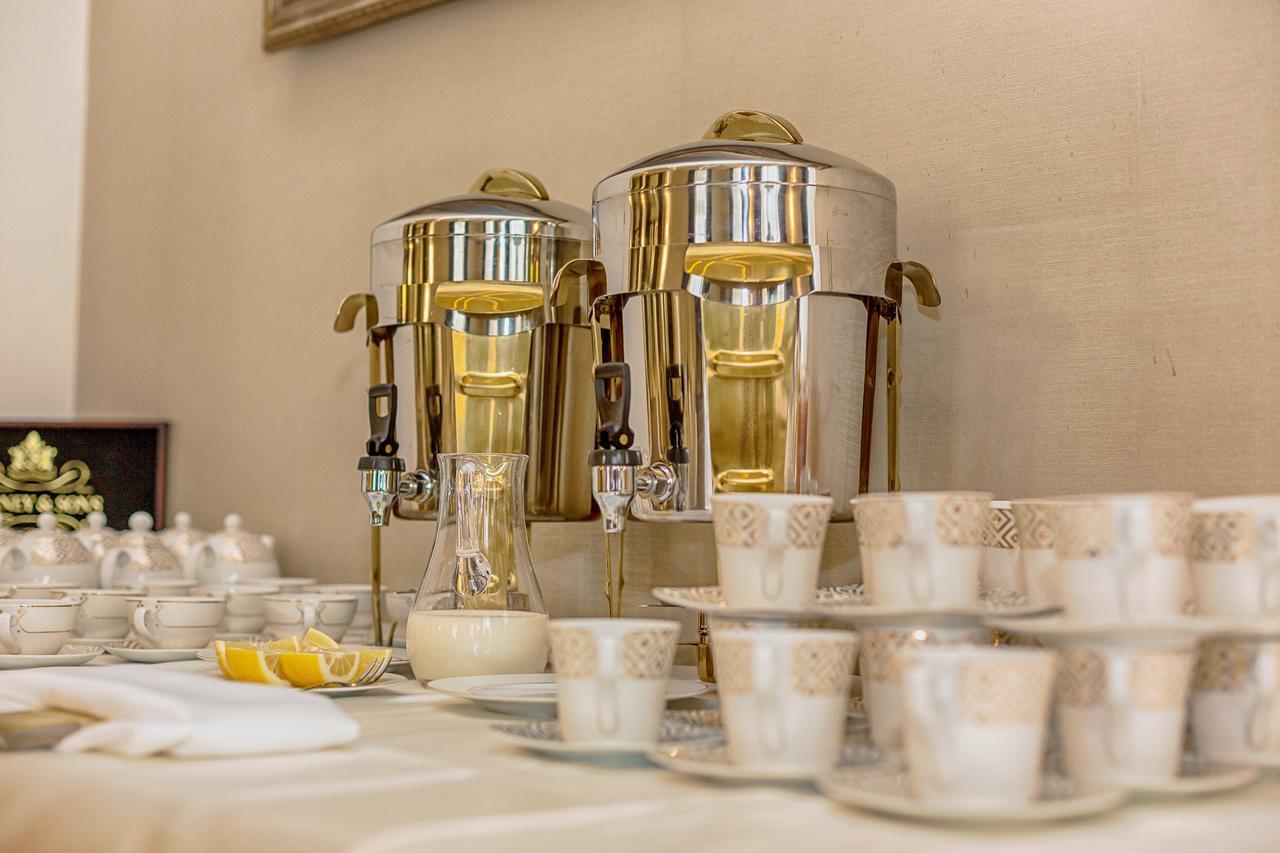 Royal Palace Turcianske Teplice Ngoại thất bức ảnh